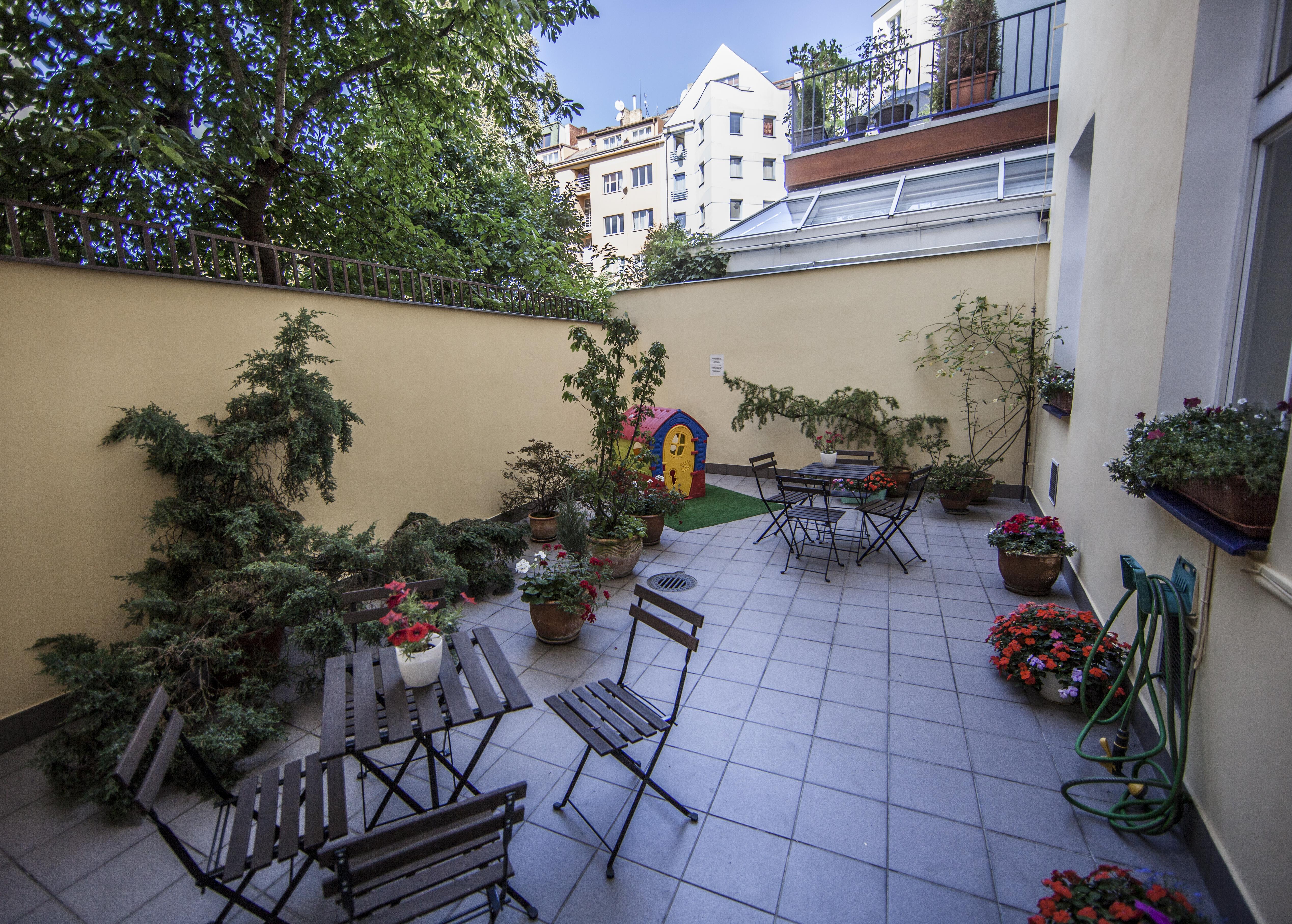 Hotel Orion Прага Екстер'єр фото
