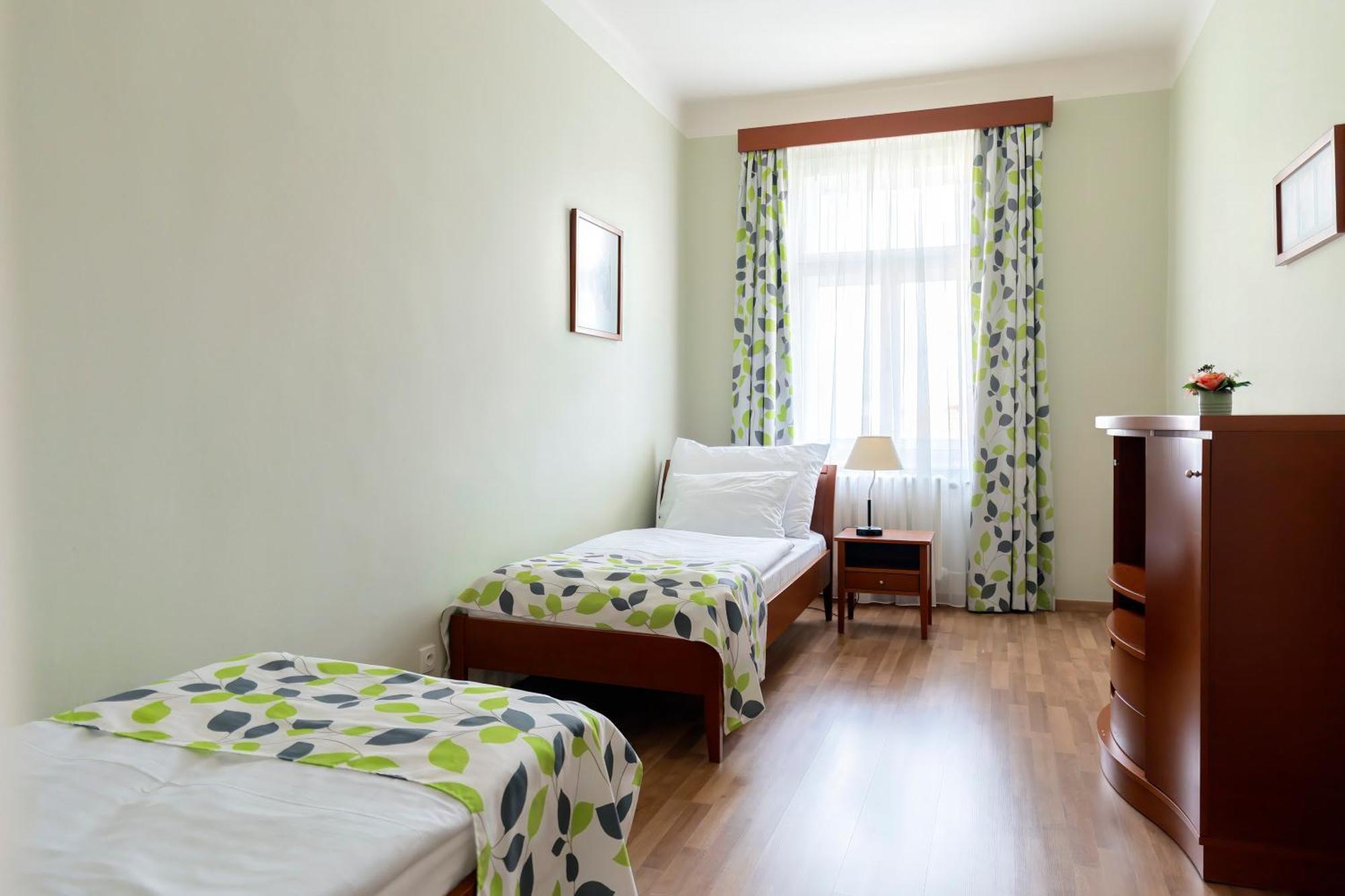 Hotel Orion Прага Екстер'єр фото