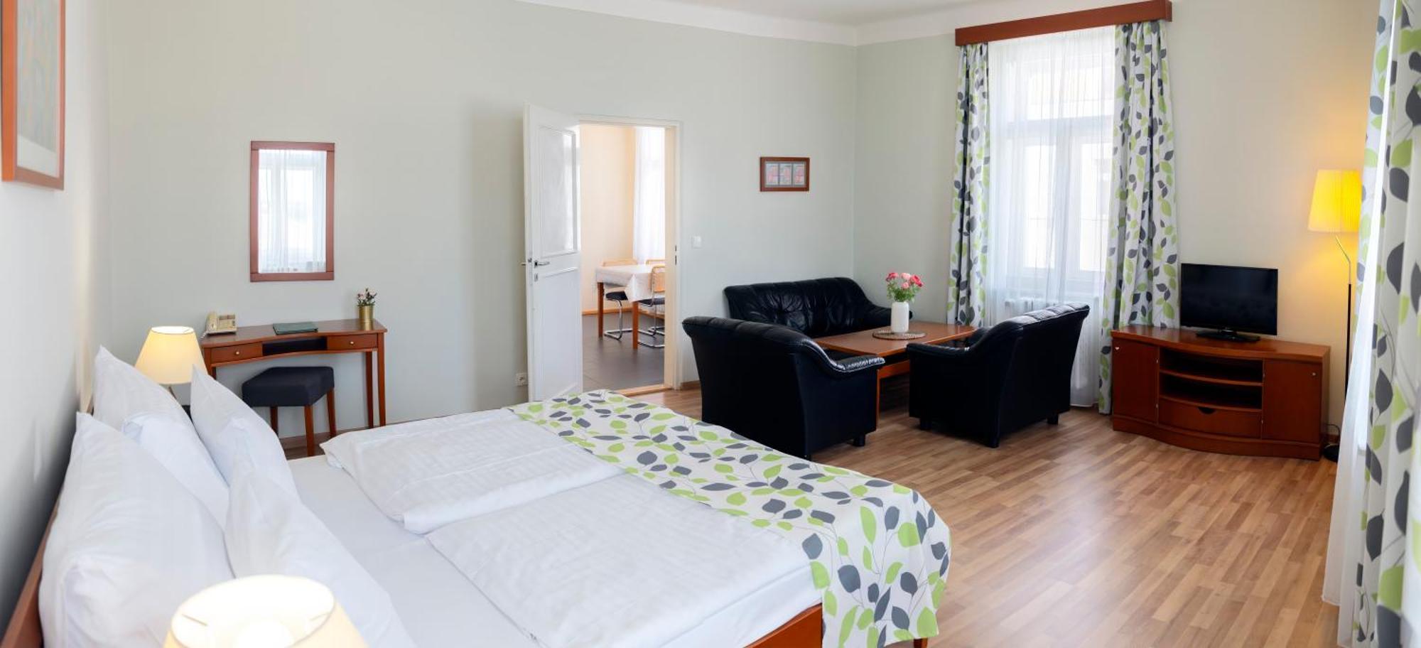 Hotel Orion Прага Екстер'єр фото